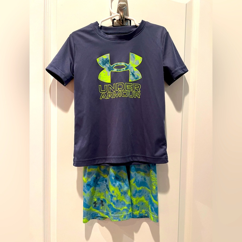 Under Armour short set. Boys 5.